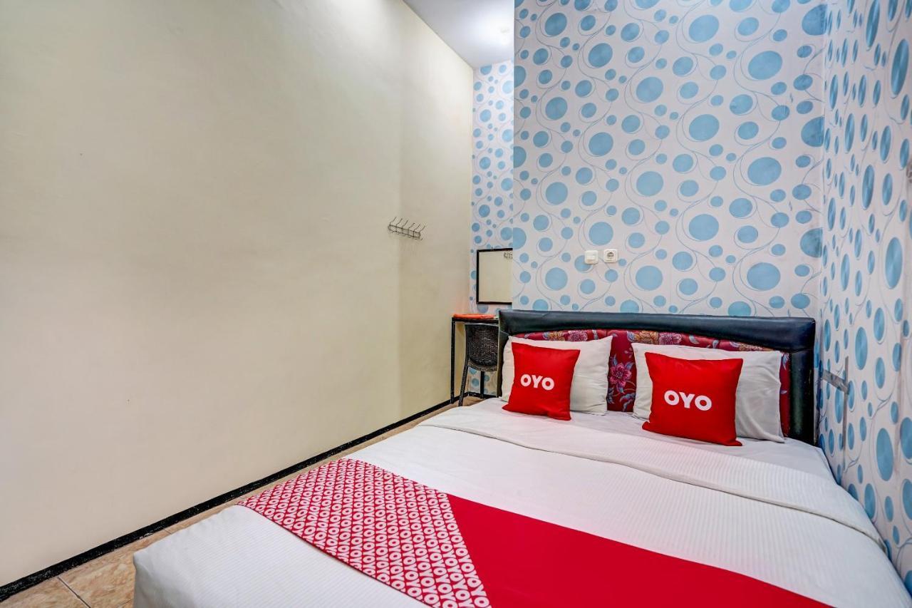 Super Oyo 90642 Lancar Homestay Syariah Tlekung Exterior foto